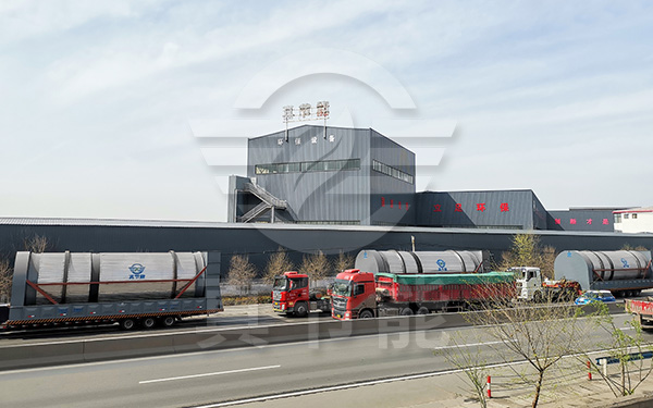 果渣烘干設(shè)備運(yùn)輸現(xiàn)場 果渣烘干設(shè)備運(yùn)輸現(xiàn)場